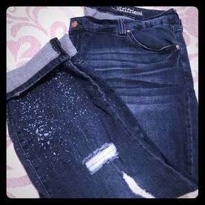 NWOT RWN by Rawan Girlfriend cropped jeans.